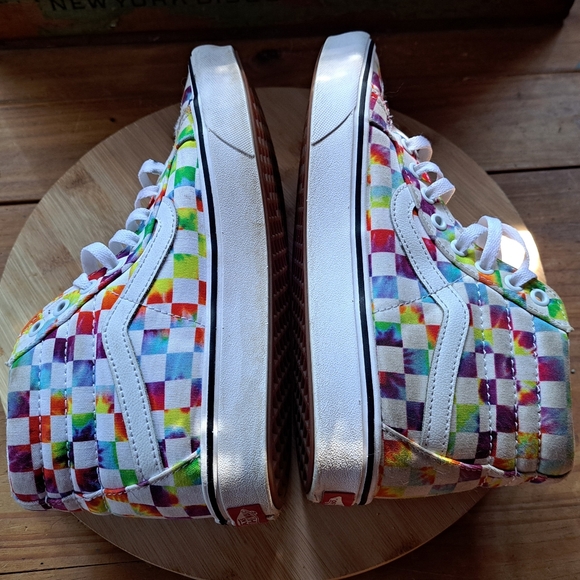 Vans Sneakers, Women Size 8, Unisex, Rainbow Checked High Tops, Skateboard Shoes - Picture 8 of 11